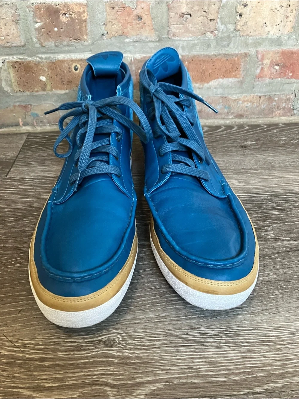 David Beckham x adidas Originals Gazelle Vintage Mid